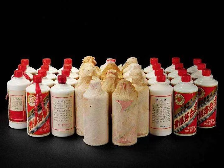 新安日照岚山回收酒价格哪里回收(附近上门回收茅台酒）?